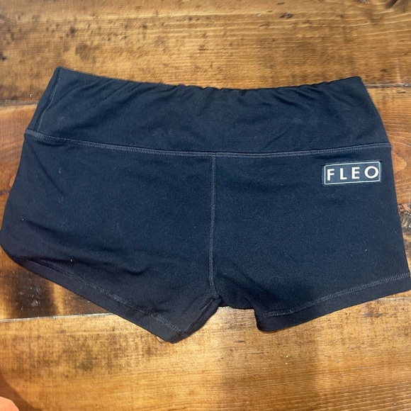 Fleo shorts originals - Picture 1 of 1